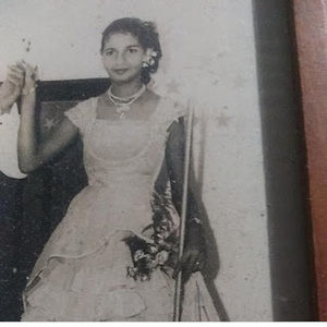 Meet your Posher, Iluminada